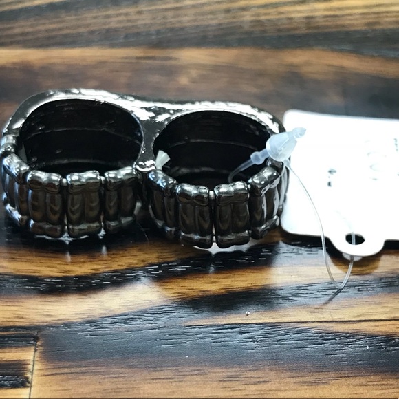 [NWT] Hematite-Tone Fashion Stretch Double Ring - Picture 3 of 5